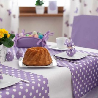 Polka dot τραπεζομάντιλο