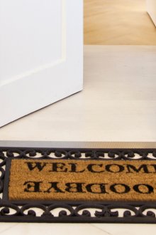 Καουτσούκ κεραμίδι στη χώρα