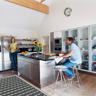 Ξύλινο καναπέ κουζίνας