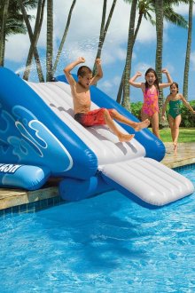 Φουσκωτή ολίσθηση για την πισίνα