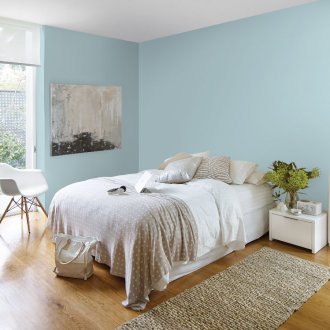 Στρώμα νερού σε ένα κρεβάτι χωρίς κεφαλάρι