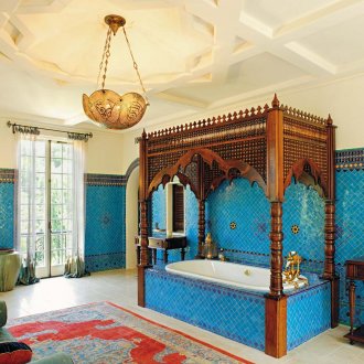 Ανατολικό κεραμίδι στο μπάνιο