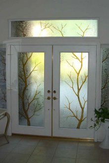 Σχεδιαστής λευκή ταπετσαρία με ένα μοτίβο