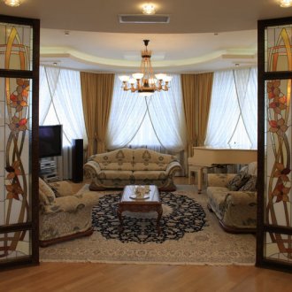 Πόρτα από βιτρό