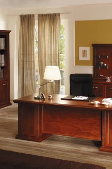 Κεντρικό γραφείο σε κλασικό στιλ