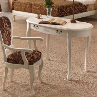 Τραπέζι συρτάρι με συρτάρια