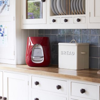 Κίτρινο κόκκινο στο υπνοδωμάτιο