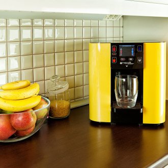 Μεγάλος καναπές από βελούδο