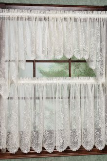 Κουρτίνες με δαντέλα τύπου Cafe