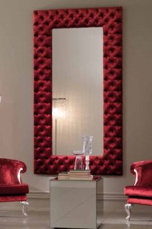 Καρέκλα κόκκινου θρόνου