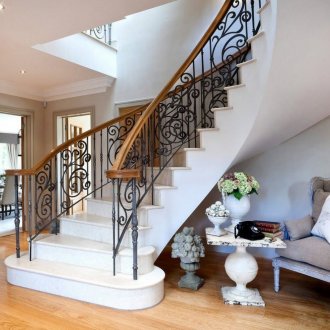 Φωτισμένο κιγκλίδωμα