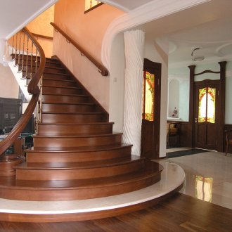 Ημικυκλική σκάλα