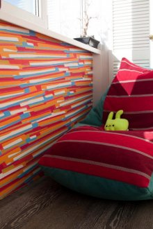 Καρέκλα χωρίς καρέκλα στο λότζια