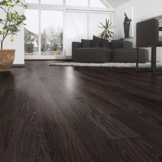 Wenge όροφο σε ένα μινιμαλιστικό εσωτερικό