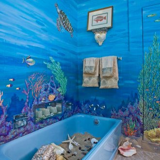 Φωτογραφία κεραμίδι με τα ψάρια στο μπάνιο