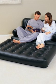Oppustelig sofa i det indre