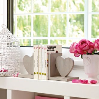 Μπάνιο ελεύθερης χρήσης με διακοσμητικά πόδια