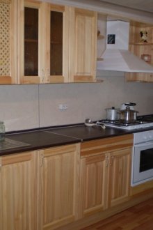 Ξύλινη κουζίνα