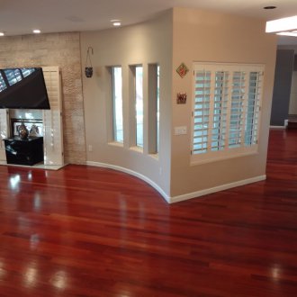 Χυτοσίδηρο κόκκινο λουτρό