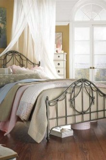 Καθαρές σοφίτες κρεβατοκάμαρες σοφίτα