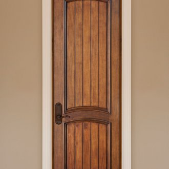 Ξύλινη πόρτα από ξύλο