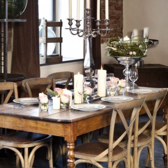 Τελειώνοντας το μπαλκόνι με παρακαμπτήριες πεύκους