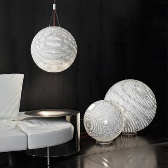 Πολυέλαιος με φουτουριστικό σχεδιασμό