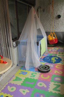 Καλοκαιρινό νηπιαγωγείο στο μπαλκόνι