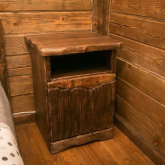 Νύχτα από μασίφ ξύλο