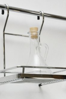 Ράψιμο μεταλλικό ράφι για την κουζίνα