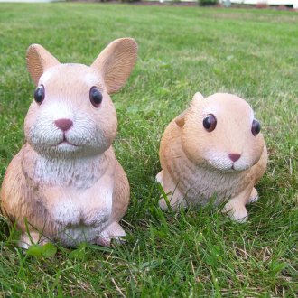 Κουνέλια στη διακόσμηση του κήπου