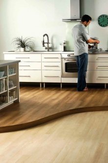 Τα ράφια κουζίνας εξοικονομούν πολύ χώρο