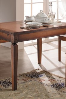 Στερεό τραπέζι οξιάς