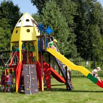 Παιδική χαρά με τη μορφή ενός πυραύλου