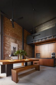 Μαύρη γραμμή πάνω από τη ζώνη μαγειρέματος