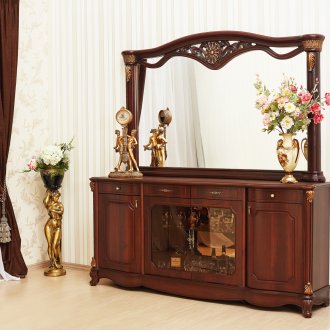 Classic chest of drawers with a large mirror