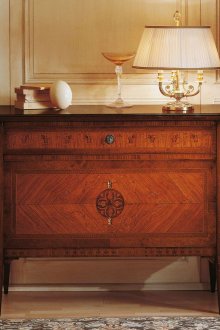 Συρταριέρα