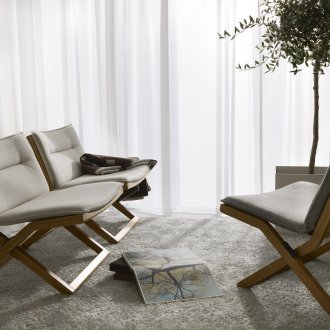 Αναδιπλούμενες γκρίζες καρέκλες