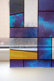 Γεωμετρική ταινία χρώματος γυαλιού