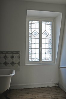 Panoramic na larawan sa dingding ng banyo