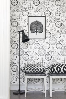 Λευκή ταπετσαρία με εκτύπωση