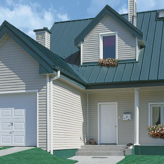 Αέτωμα από σπίτι από κυματοειδές χαρτόνι