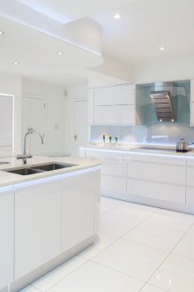 Μινιμαλιστικό φωτιστικό οροφής με LED