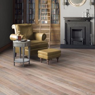 Διαγώνιο έλασμα στο εσωτερικό του σπιτιού