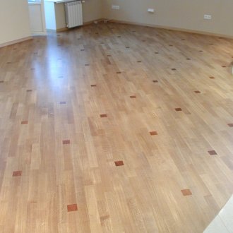 Συνδυασμένο δάπεδο