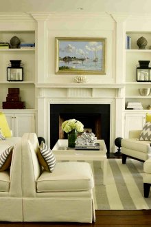 Φωτεινό σαλόνι σε κλασικό αμερικανικό στιλ