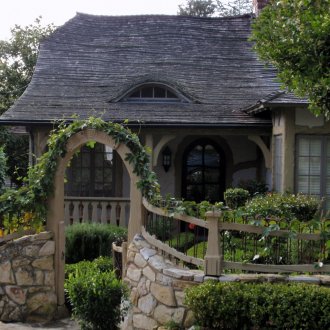 Stone fence with arch
