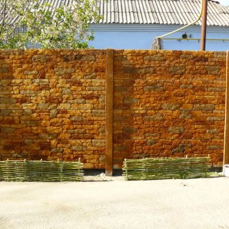 Πέτρινο φράχτη