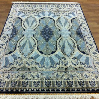 Τουρκικό χαλί στο σαλόνι