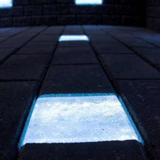 Φωτεινό κεραμίδι με φωτεινό φωτισμό